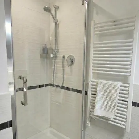 Appartement Modernity In Florence