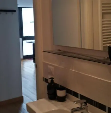 Apartment Modernity In Florence
